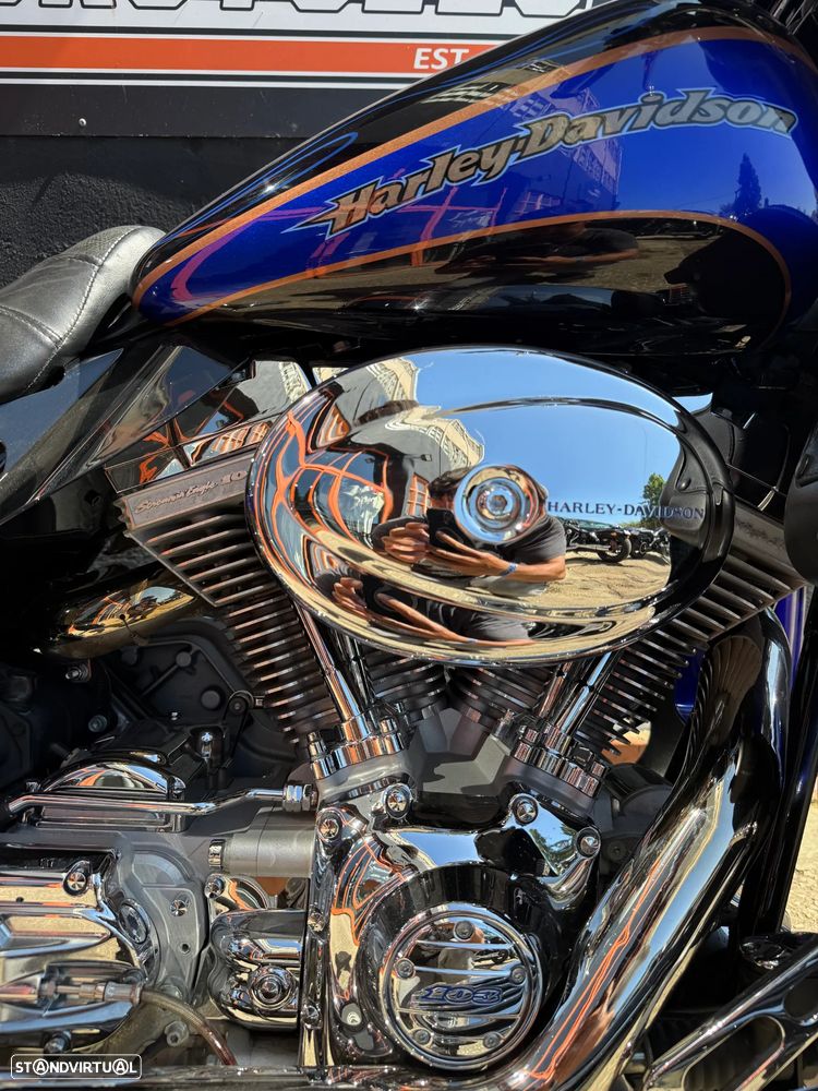 Harley-Davidson Electra Electra Glide CVO - 2