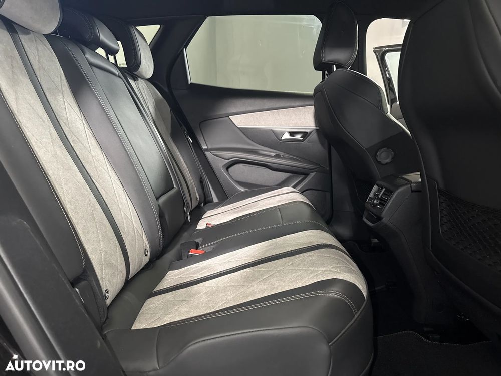 Peugeot 3008 - 13