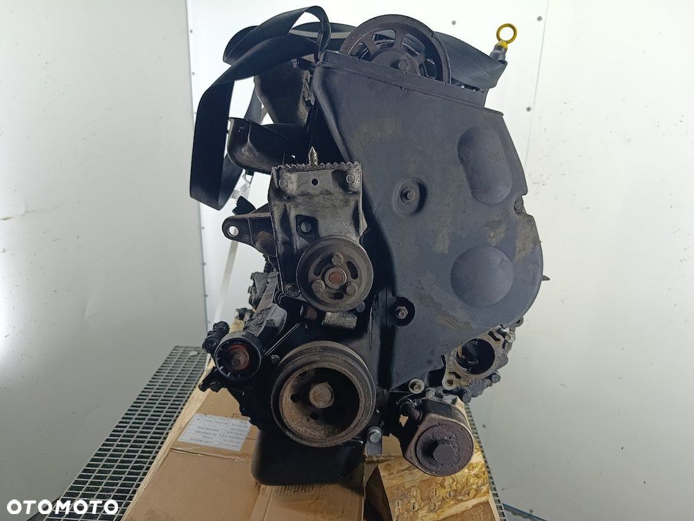 SILNIK RENAULT MASTER II S9WA702 2.8 DTI - 4
