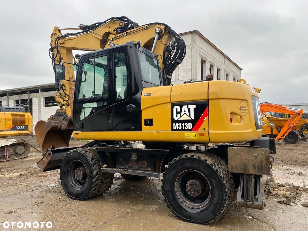 Caterpillar 313D - 4