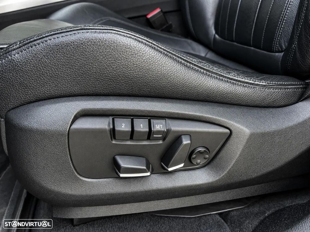 BMW X5 25 d sDrive Comfort 7L - 14