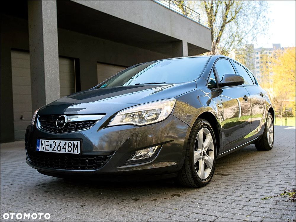 Opel Astra - 12