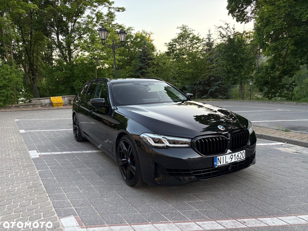 BMW Seria 5 540i xDrive Touring Luxury Line - 11