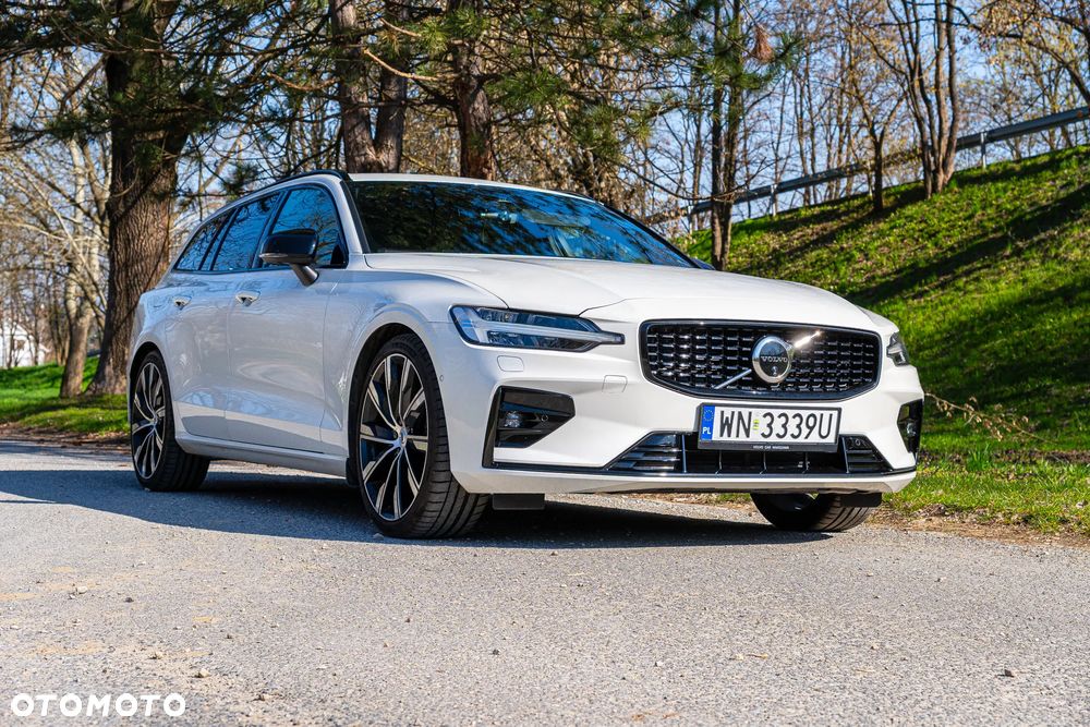 Volvo V60 B4 B Ultra Dark - 15