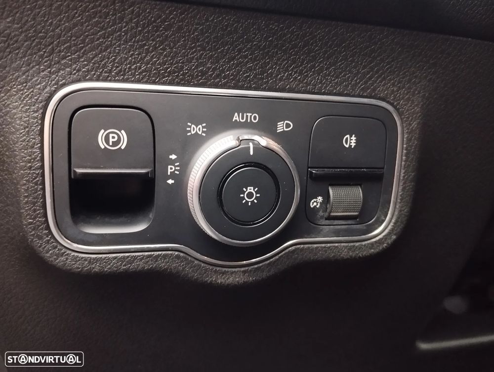 Mercedes-Benz GLB 180 d Style - 21