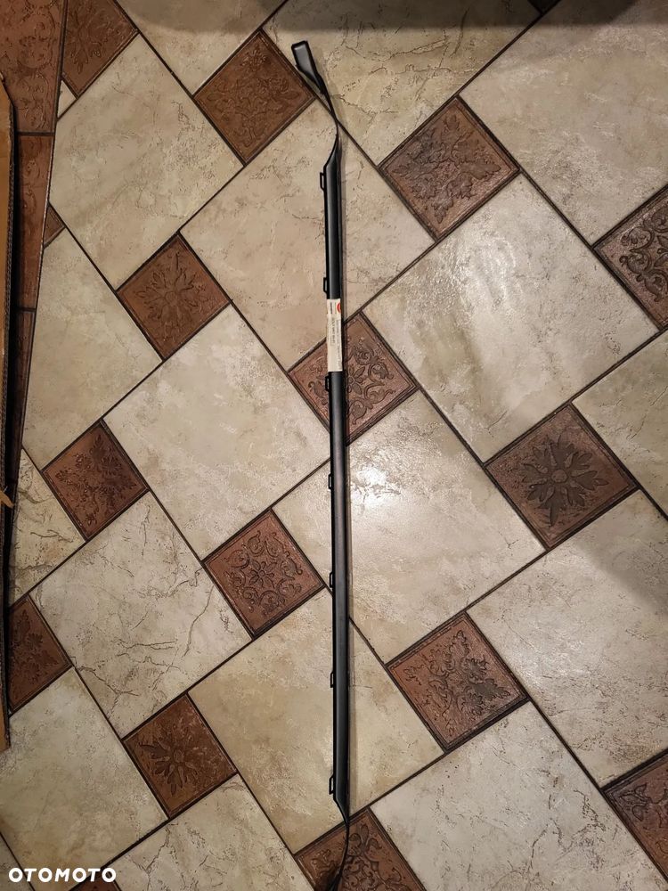 Listwa podreflektorowa . VW GOLF II 83-92 stalowa 191853661 - 2