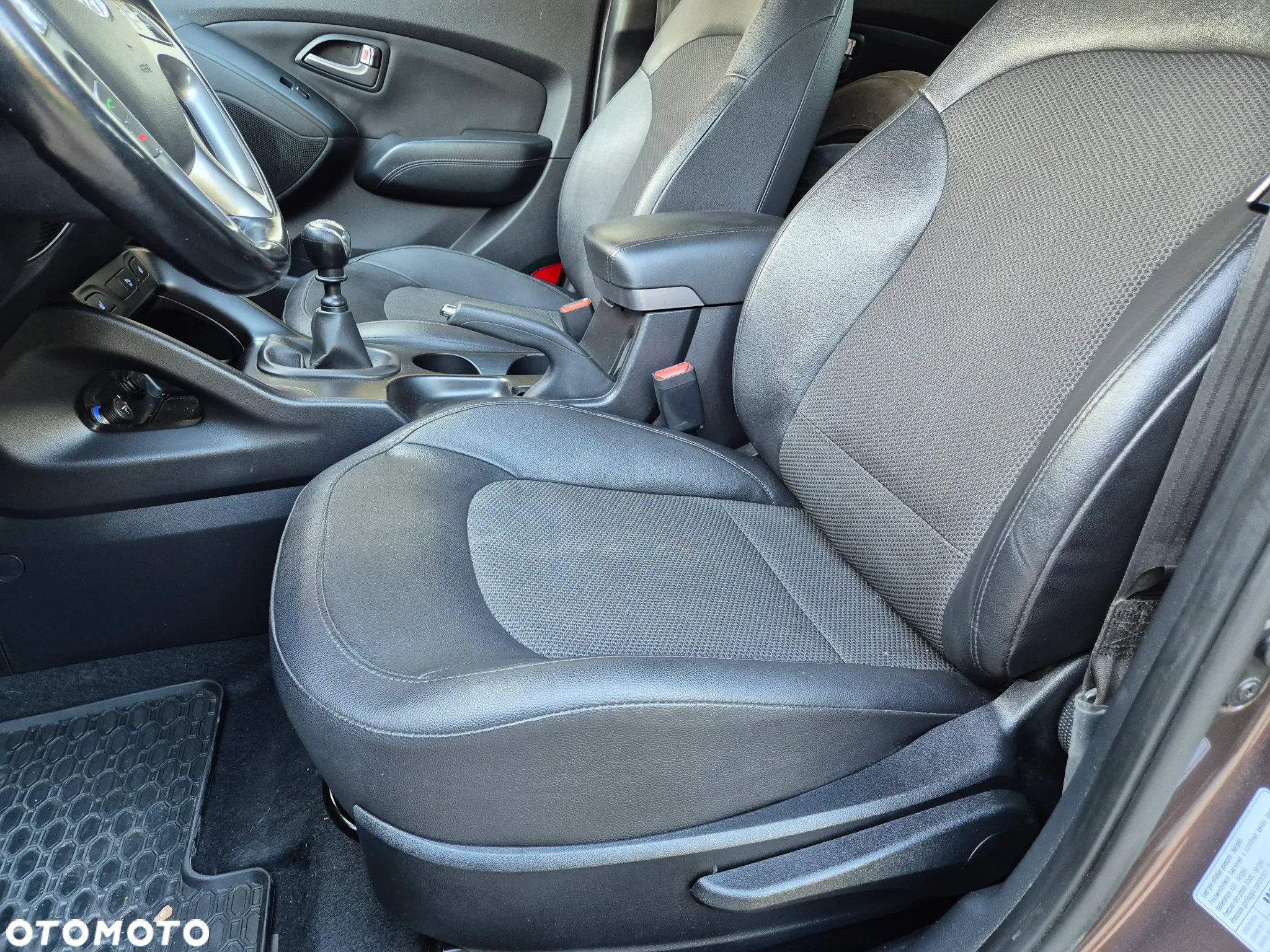 Hyundai ix35 1.6 GDI Premium 2WD - 27