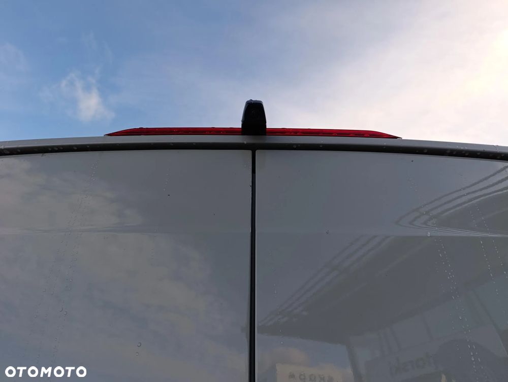 Volkswagen Crafter - 9