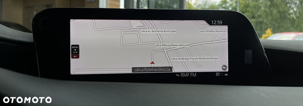 Mazda 3 e-SKYACTIV-G 2.0 M HYBRID HOMURA - 25