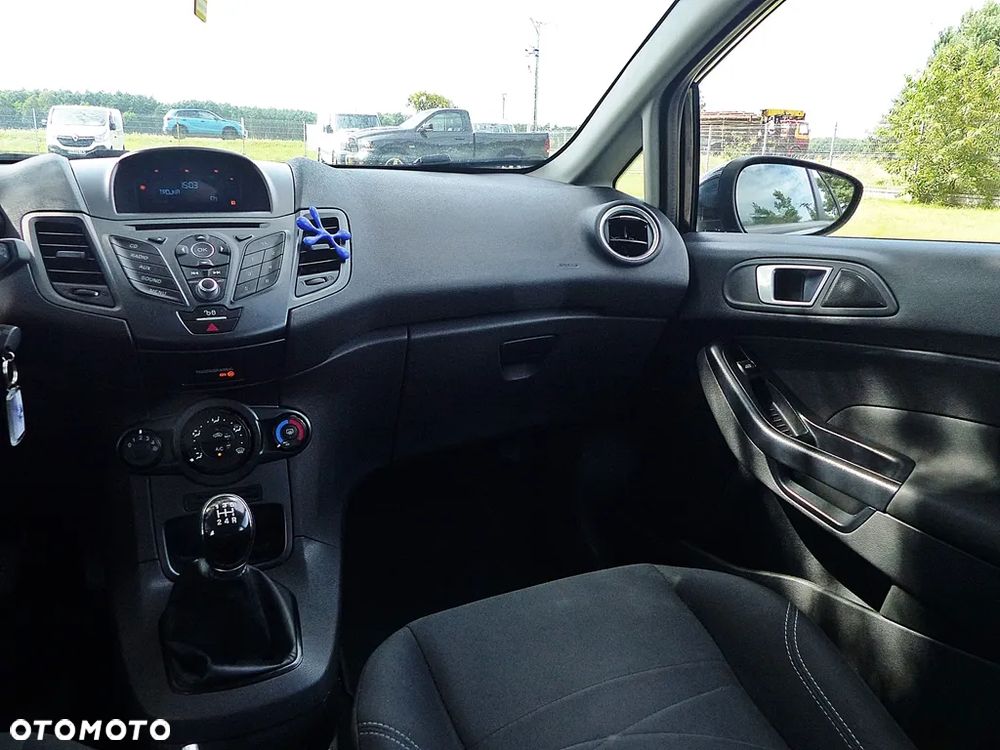 Ford Fiesta 1.25 Titanium EU5 - 37
