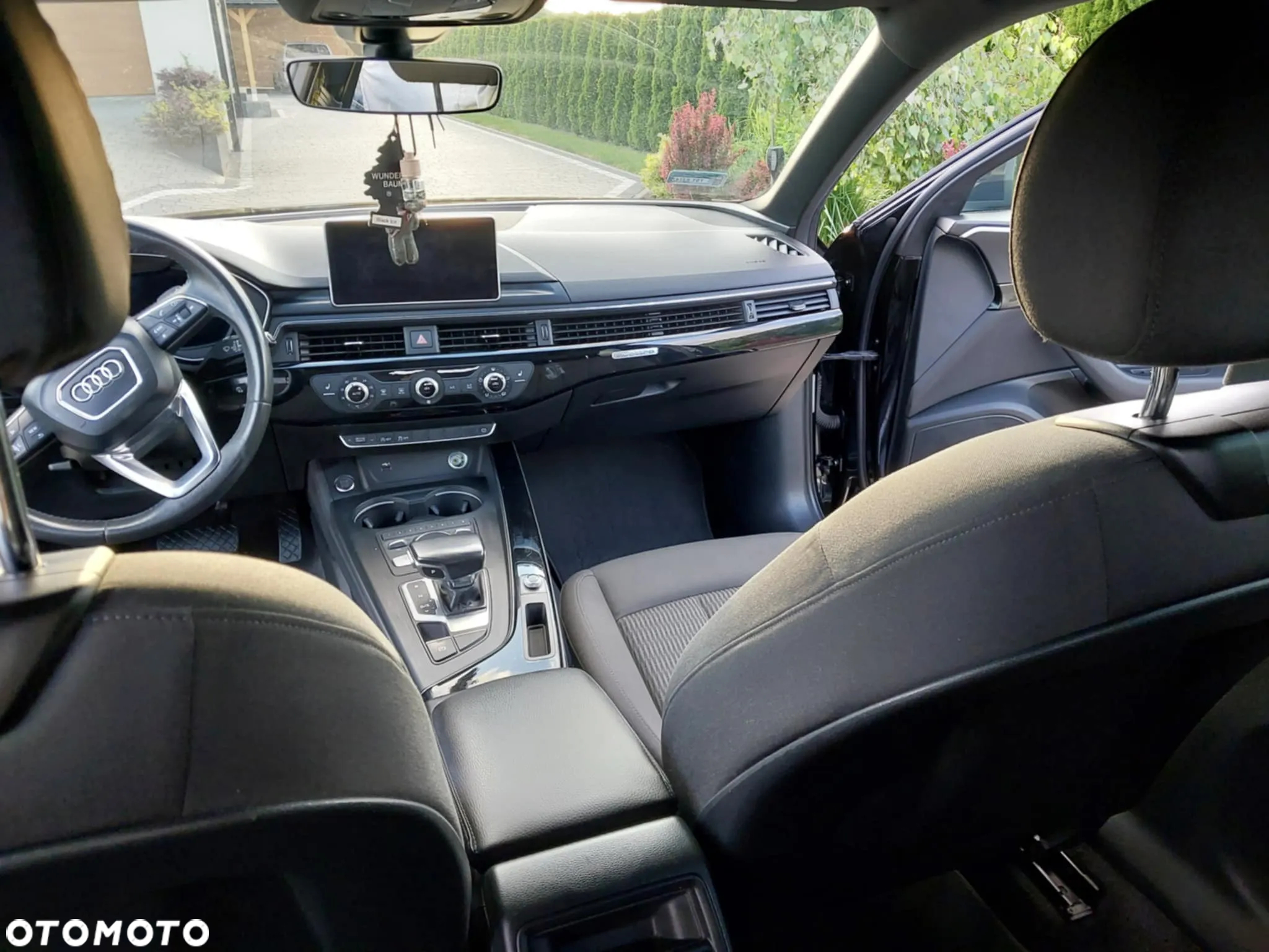 Audi A4 2.0 TDI Quattro Design S tronic - 10