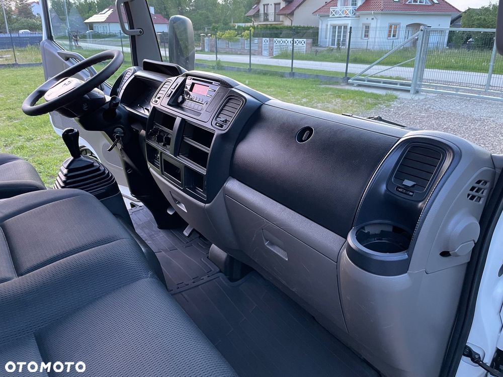 Nissan Cabstar - 16