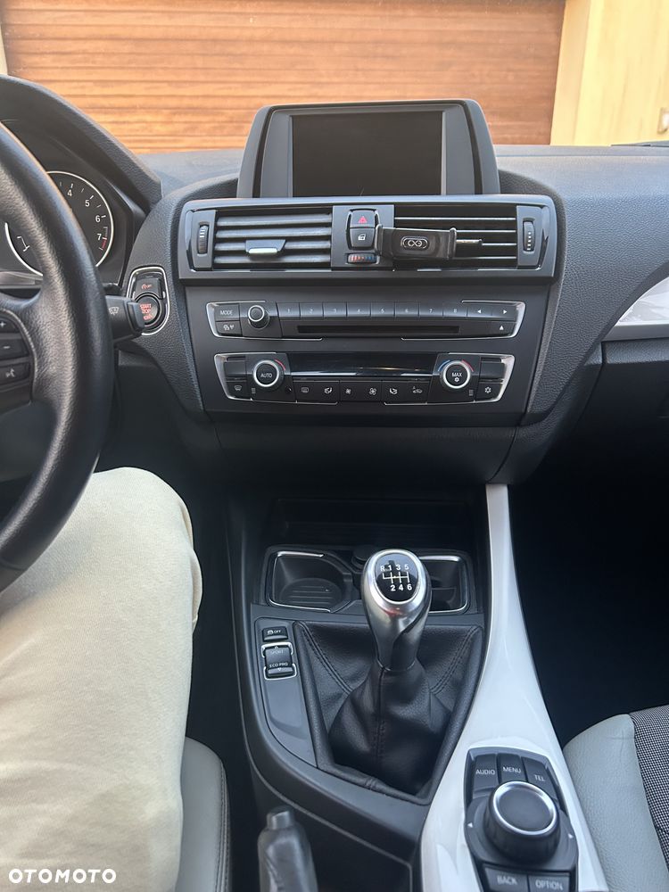 BMW Seria 1 116i Urban Line - 15