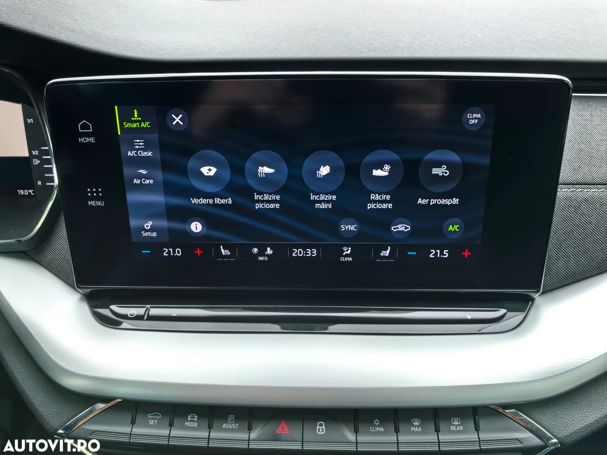 Skoda Octavia Combi 2.0 TDI DSG Style - 25