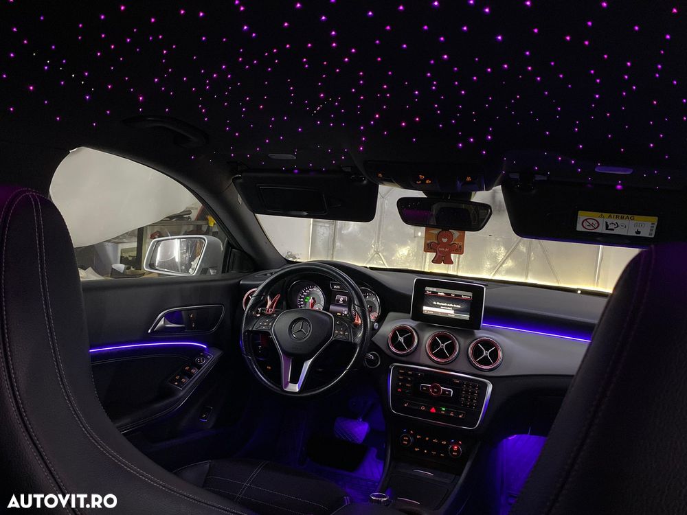 Mercedes-Benz CLA - 8