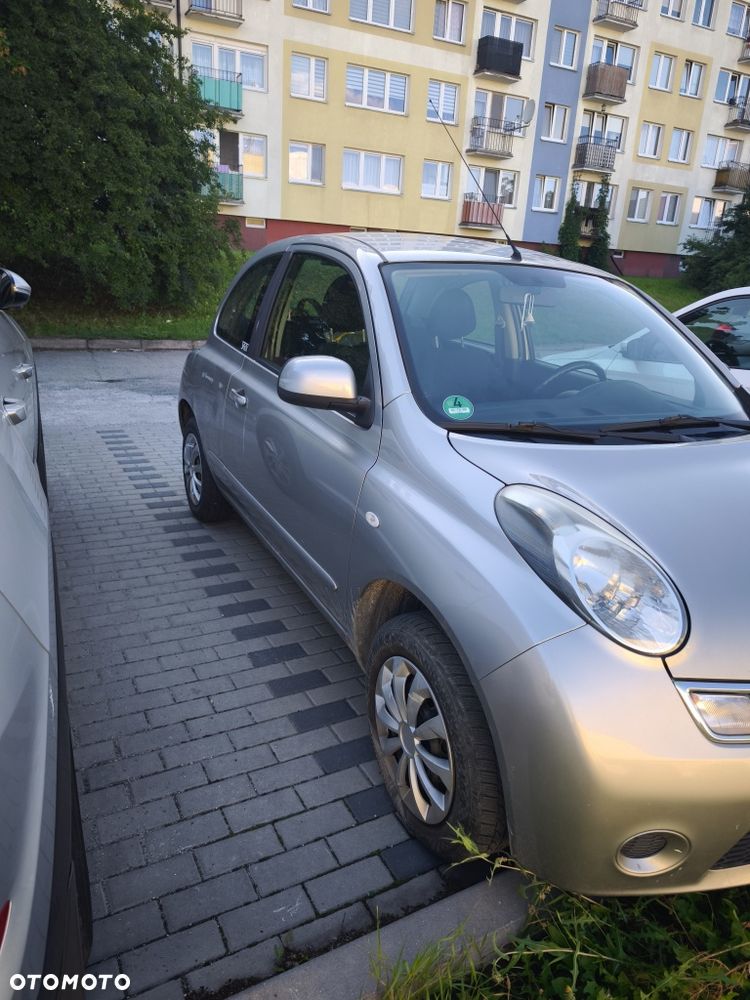 Nissan Micra - 4