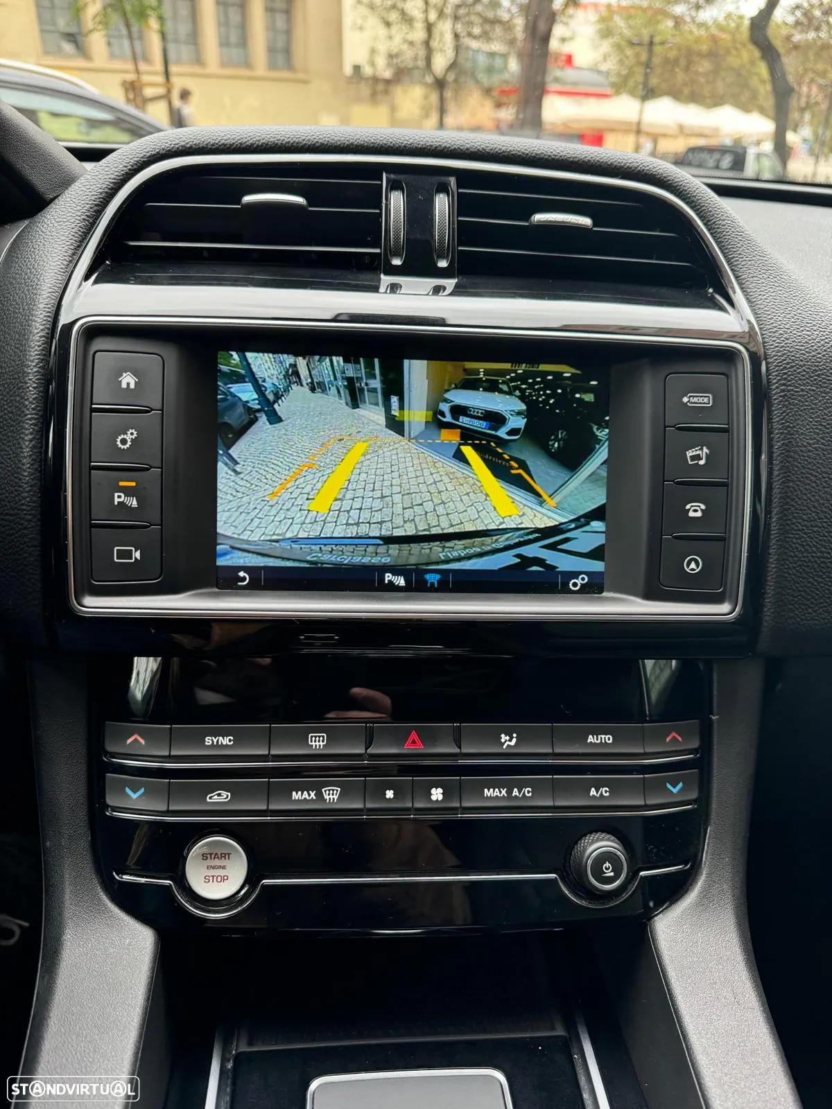 Jaguar F-Pace 2.0 i4D Prestige Aut. - 18
