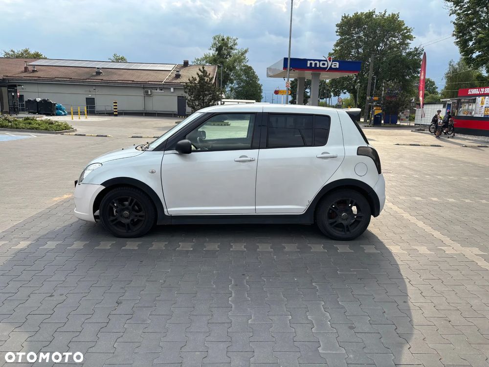 Suzuki Swift - 20