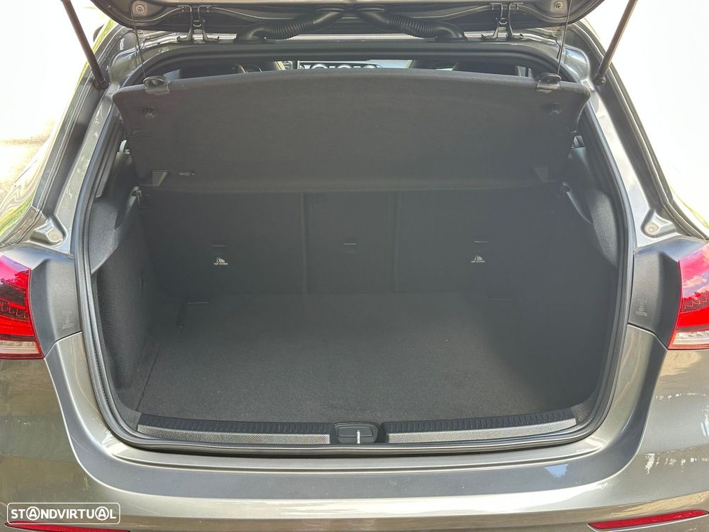 Mercedes-Benz A 200 AMG Line - 20