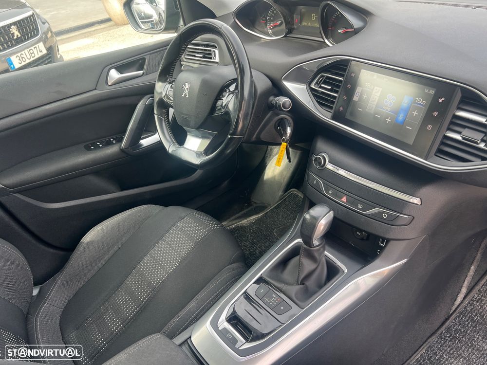 Peugeot 308 SW 1.6 BlueHDi Allure J17 EAT6 - 35