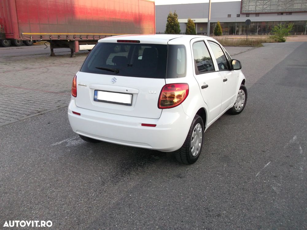Suzuki SX4 - 4