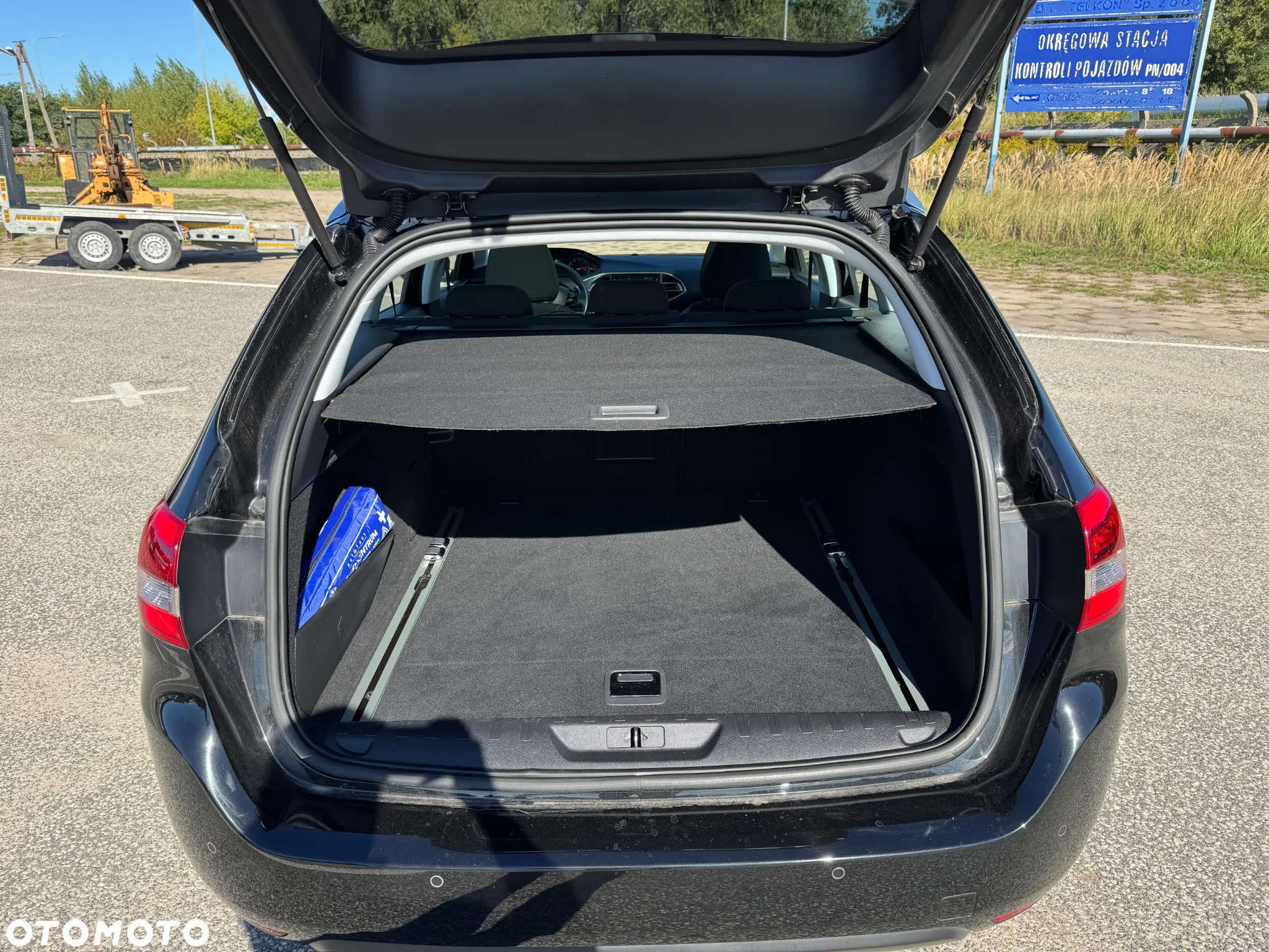 Peugeot 308 SW 1.5 BlueHDi Active Pack Business S&S EAT8 - 6