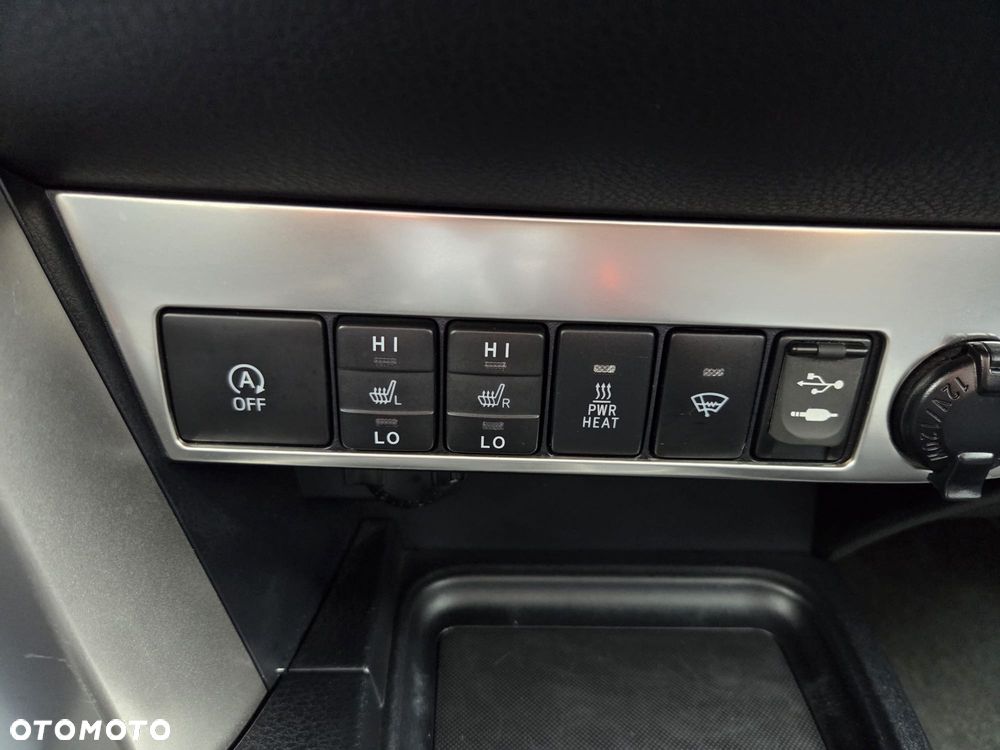 Toyota RAV4 2.0 D-4D Premium 4x2 - 22