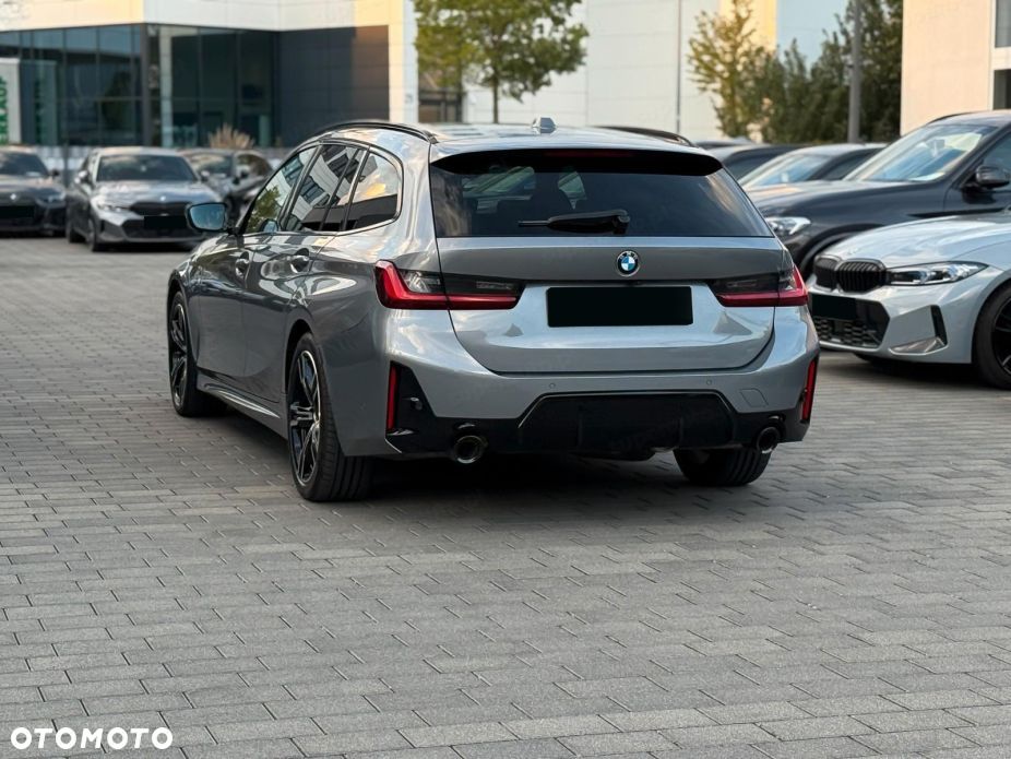 BMW Seria 3 320d xDrive mHEV M Sport - 3