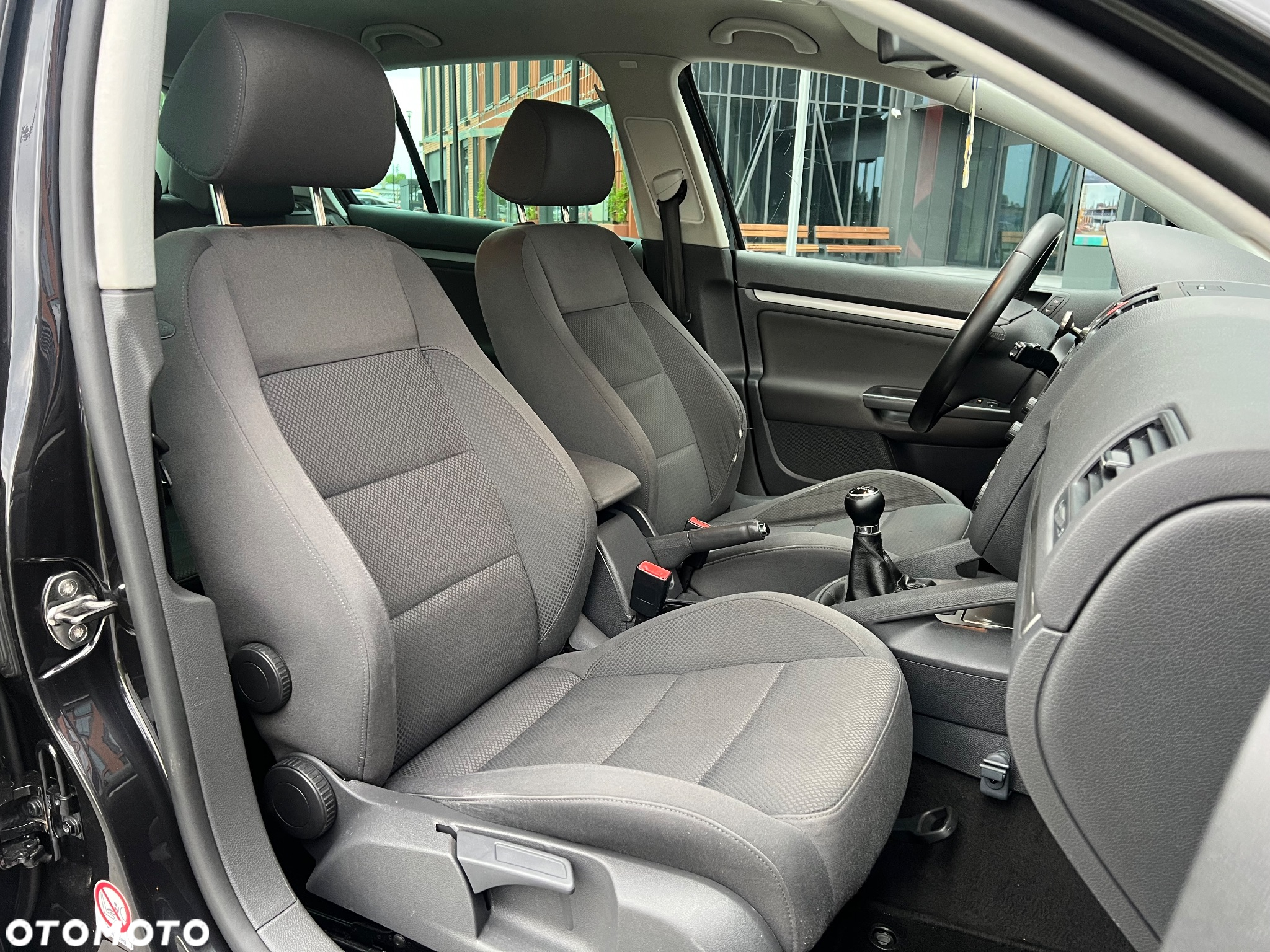 Volkswagen Golf V 1.6 Trendline - 10