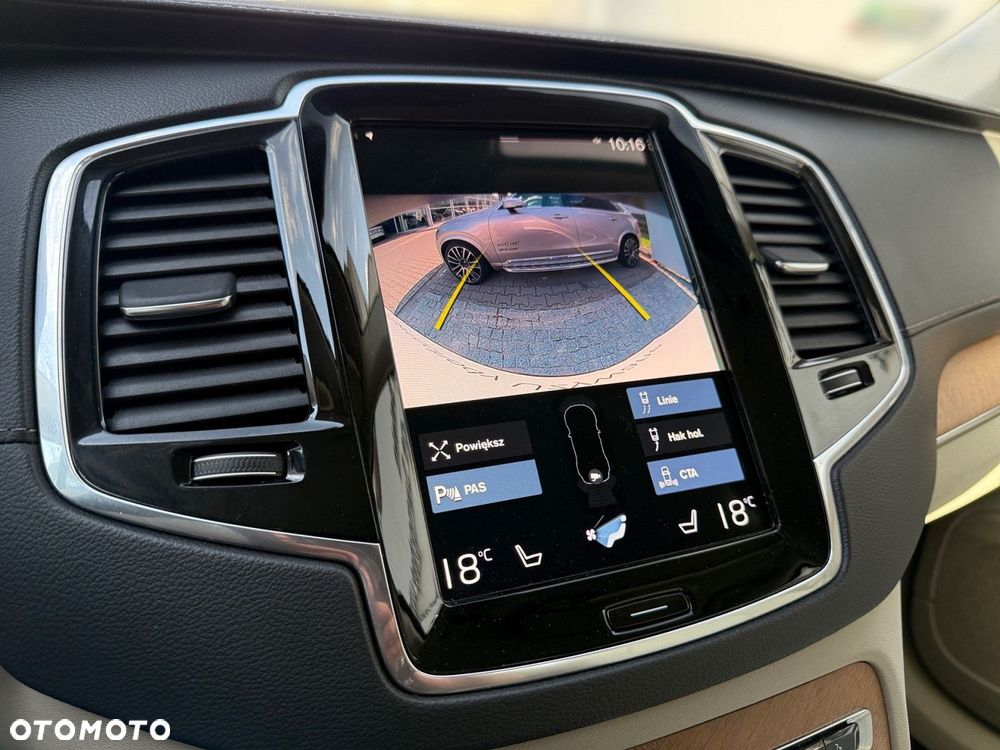 Volvo XC 90 - 21