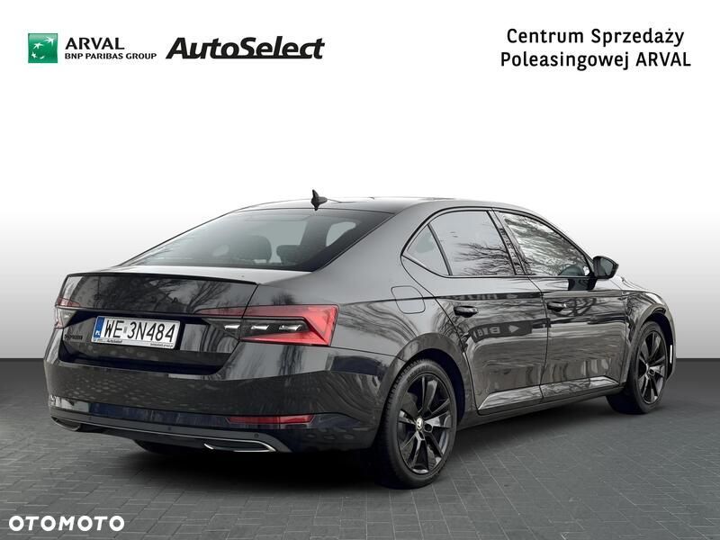 Skoda Superb 1.5 TSI Sportline DSG - 7