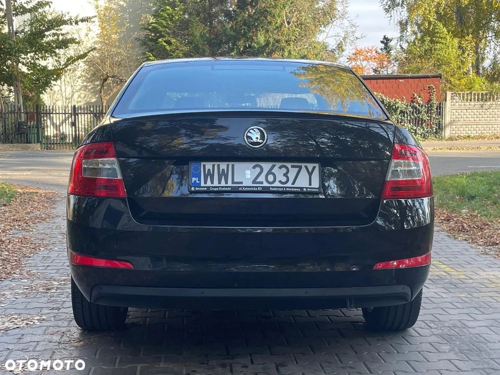Skoda Octavia 1.6 TDI Edition DSG - 12