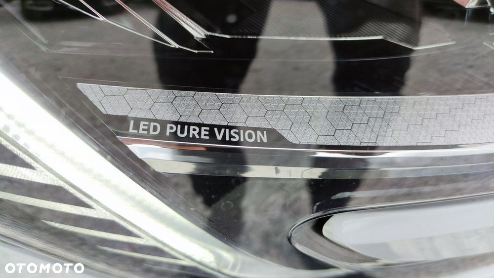 Renault Megane ENERGY TCe 140 EDC BUSINESS - 27