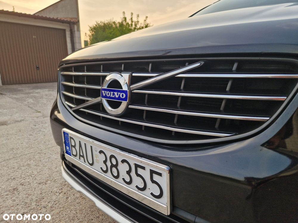 Volvo XC 60 D4 Geartronic Momentum - 18