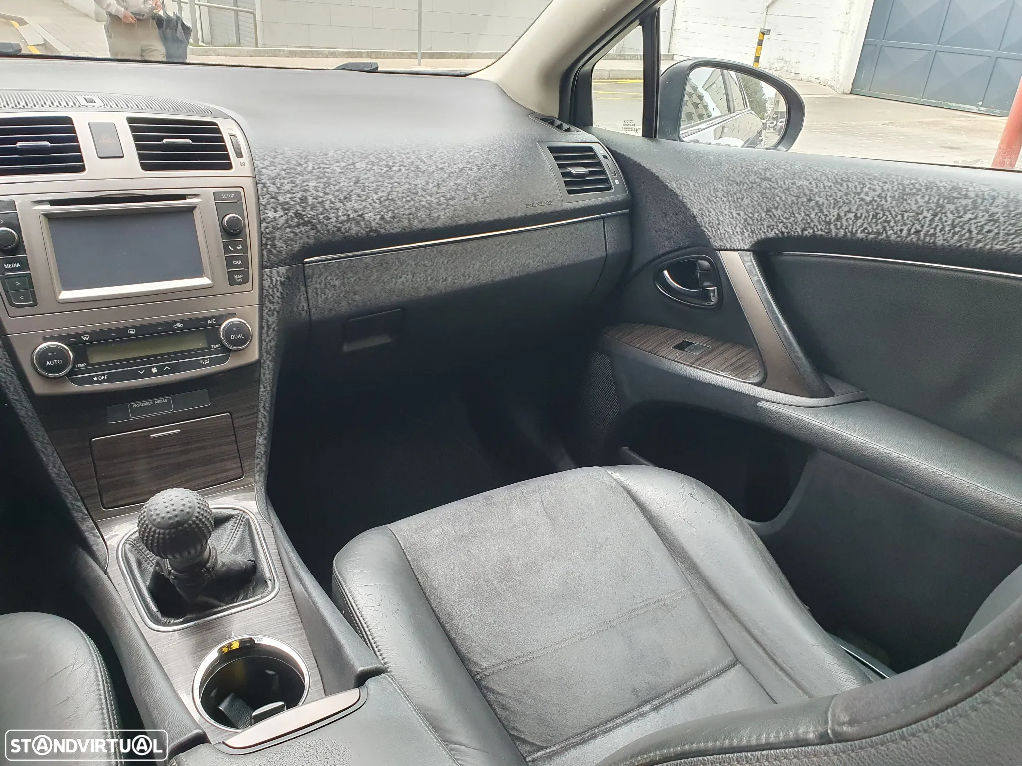 Toyota Avensis SW 2.0 D-4D Exclusive - 7