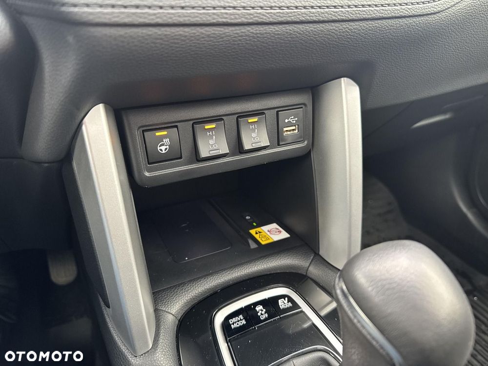 Toyota Corolla Cross 2.0 Hybrid Executive - 18