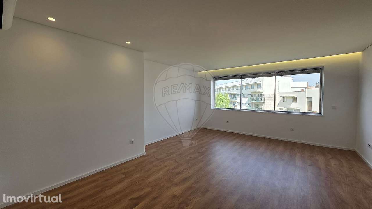 Apartamento T1 para arrendamento - Grande imagem: 4/18