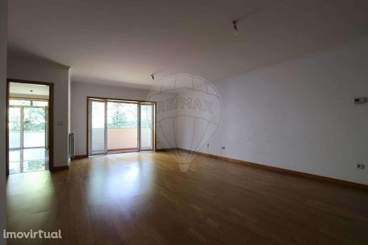 Apartamento T2 para arrendamento - Grande imagem: 3/17