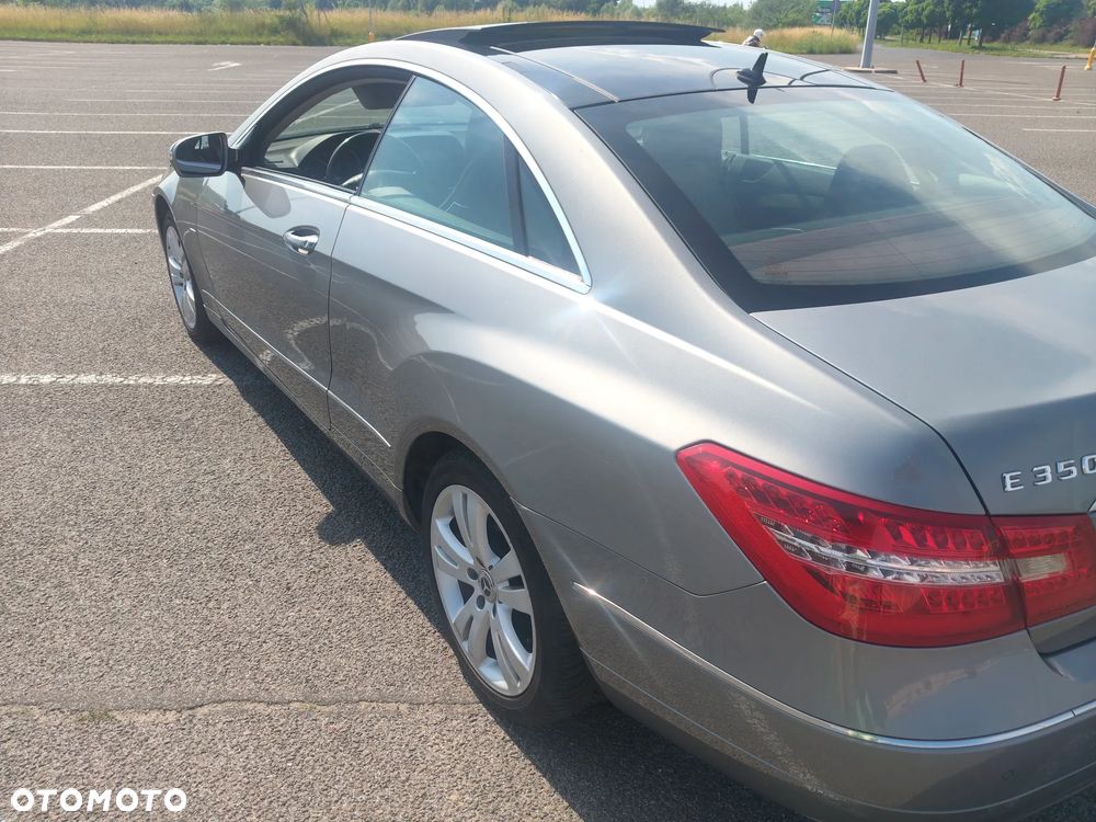 Mercedes-Benz Klasa E 350 CGI BlueEffICIENCY - 10