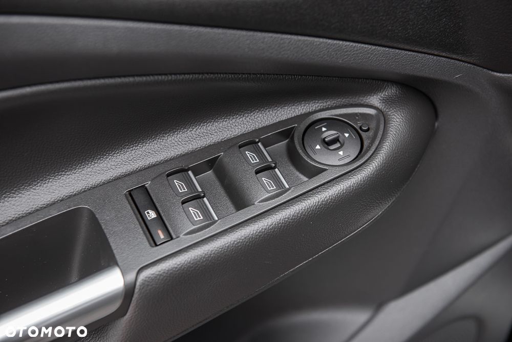 Ford Kuga 1.5 EcoBoost FWD ST-Line ASS - 16
