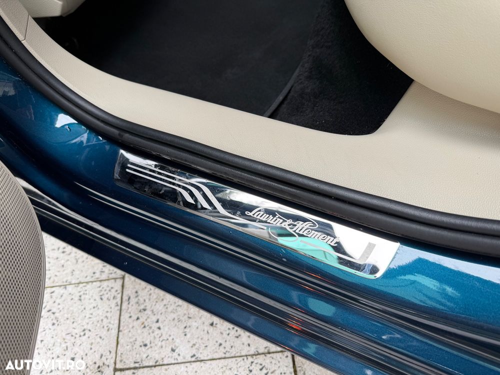 Skoda Superb 2.0 TDI DSG L&K - 17