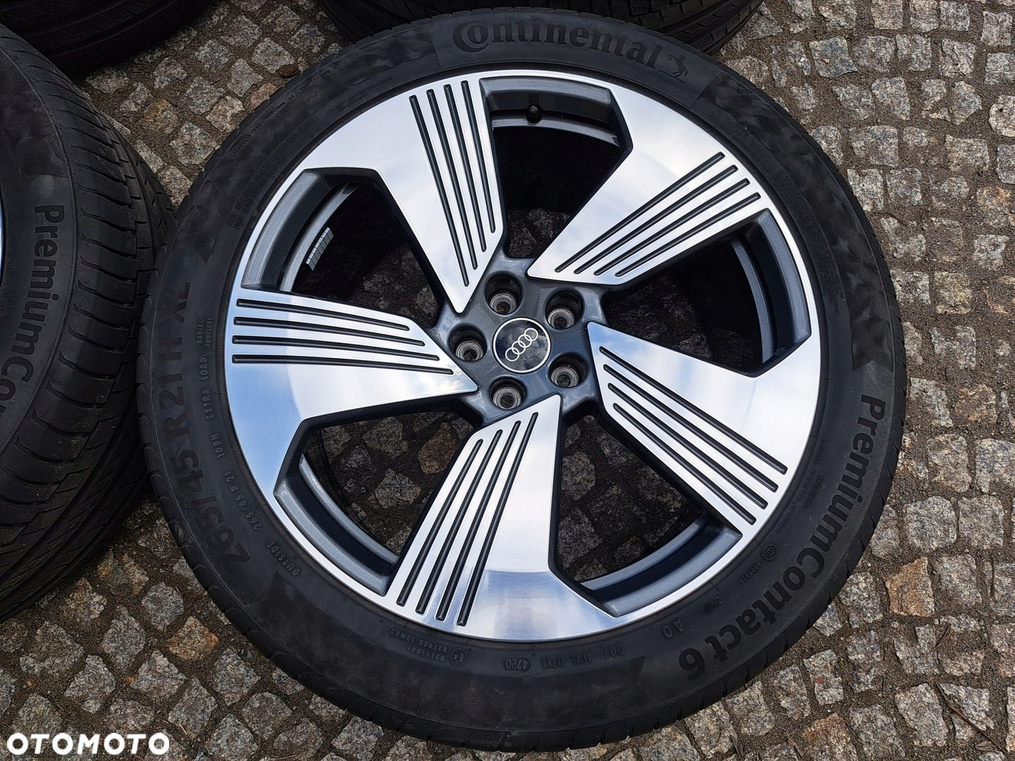 ORYG. Audi E-TRON ETRON E TRON 21 4KE LETNIE Q7 Q7 SQ7 SQ8 - 2