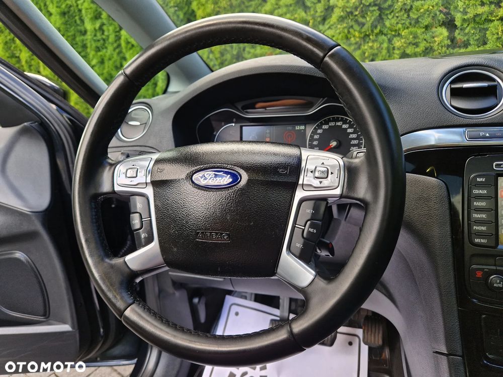 Ford S-Max - 27