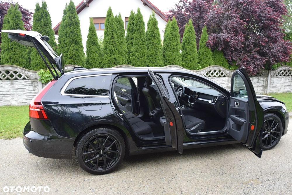 Volvo V60 B4 D Geartronic Momentum Pro - 20