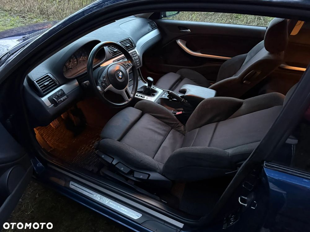 BMW Seria 3 318 Ci Edition Sport - 8