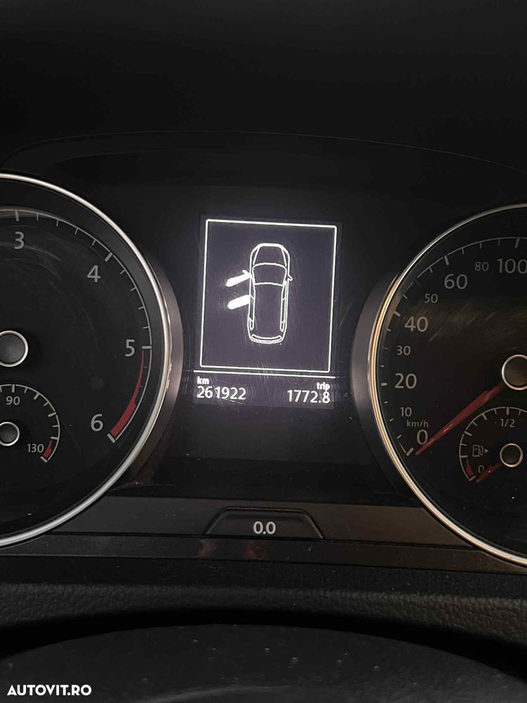 Volkswagen Golf 1.6 TDI (BlueMotion Technology) Comfortline - 9