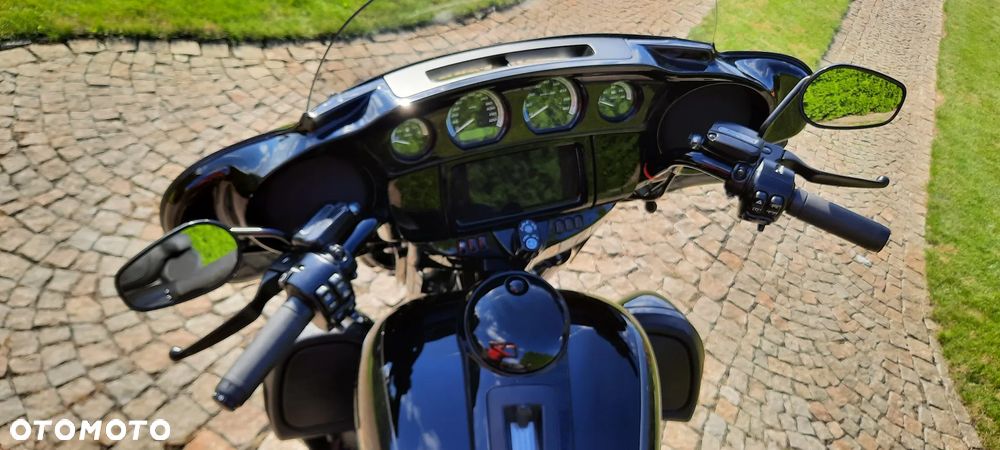 Harley-Davidson Electra - 13
