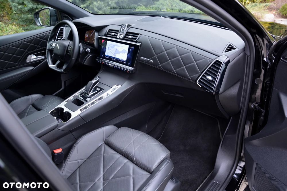 DS Automobiles DS 7 Crossback - 32