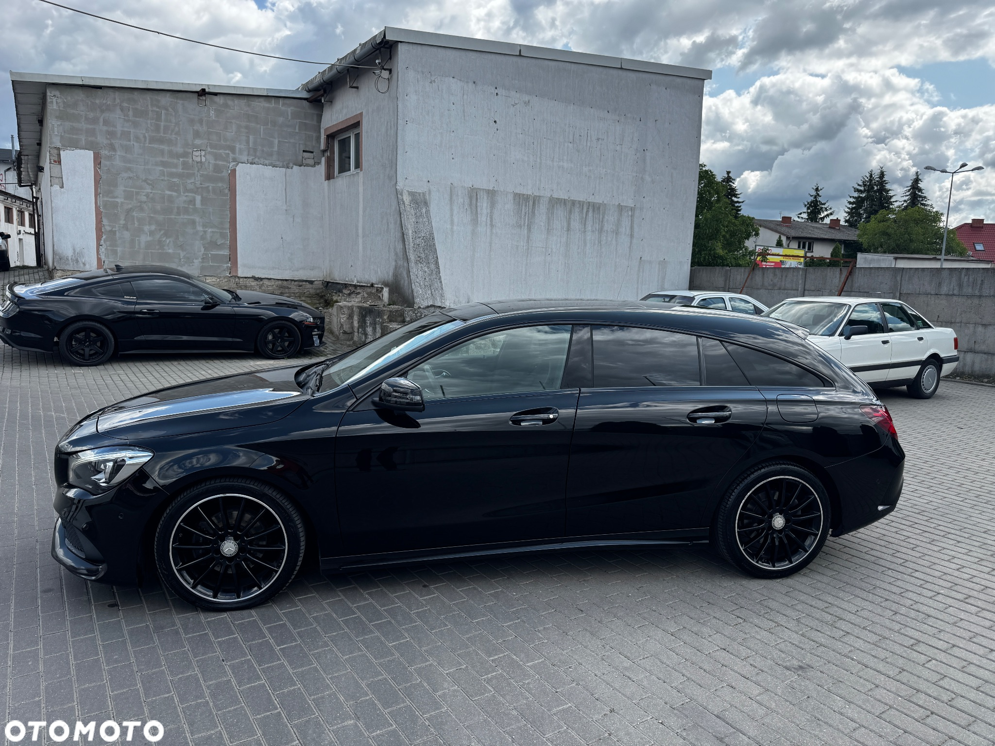 Mercedes-Benz CLA Shooting Brake 200 d 7G-DCT AMG Line - 5