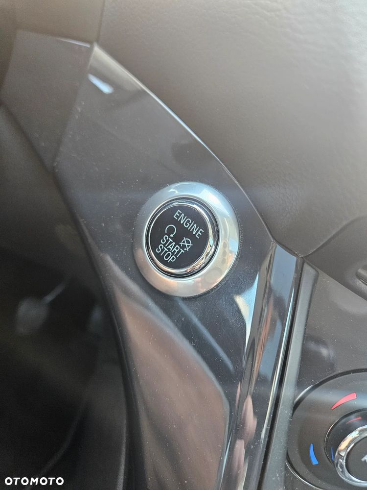 Ford Kuga 1.5 EcoBoost FWD ST-Line ASS GPF - 20